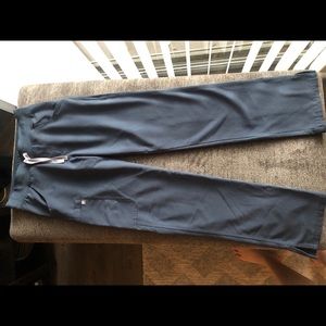 Figs Kade charcoal XSmall Tall NWOT